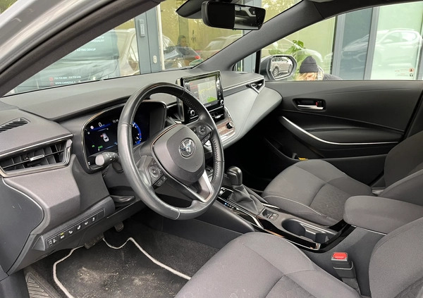 Toyota Corolla cena 99999 przebieg: 76500, rok produkcji 2021 z Wasilków małe 326